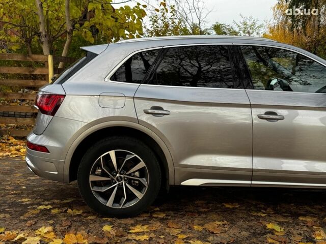 Серый Ауди Ку 5, объемом двигателя 2 л и пробегом 35 тыс. км за 41490 $, фото 4 на Automoto.ua