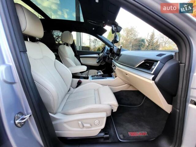 Сірий Ауді Ку 5, об'ємом двигуна 1.98 л та пробігом 13 тис. км за 47000 $, фото 15 на Automoto.ua