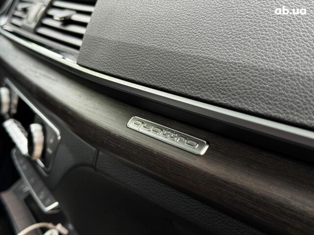 Серый Ауди Ку 5, объемом двигателя 2 л и пробегом 35 тыс. км за 41490 $, фото 40 на Automoto.ua