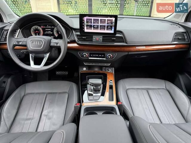 Серый Ауди Ку 5, объемом двигателя 1.98 л и пробегом 9 тыс. км за 39700 $, фото 18 на Automoto.ua