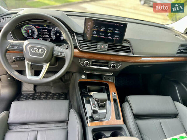 Серый Ауди Ку 5, объемом двигателя 1.98 л и пробегом 3 тыс. км за 52900 $, фото 24 на Automoto.ua