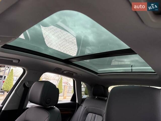 Серый Ауди Ку 5, объемом двигателя 1.98 л и пробегом 9 тыс. км за 39700 $, фото 25 на Automoto.ua