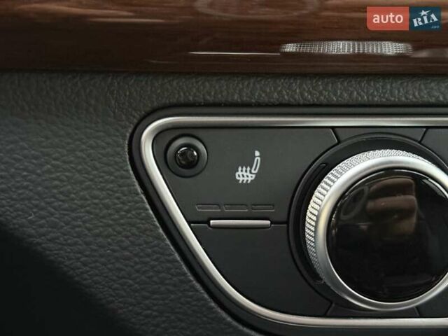 Серый Ауди Ку 5, объемом двигателя 1.98 л и пробегом 9 тыс. км за 39700 $, фото 38 на Automoto.ua