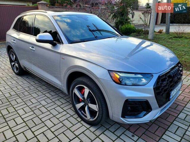 Сірий Ауді Ку 5, об'ємом двигуна 1.98 л та пробігом 13 тис. км за 47000 $, фото 8 на Automoto.ua