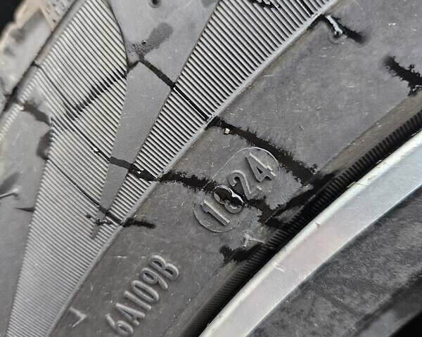 Серый Ауди Ку 5, объемом двигателя 1.98 л и пробегом 2 тыс. км за 57000 $, фото 28 на Automoto.ua