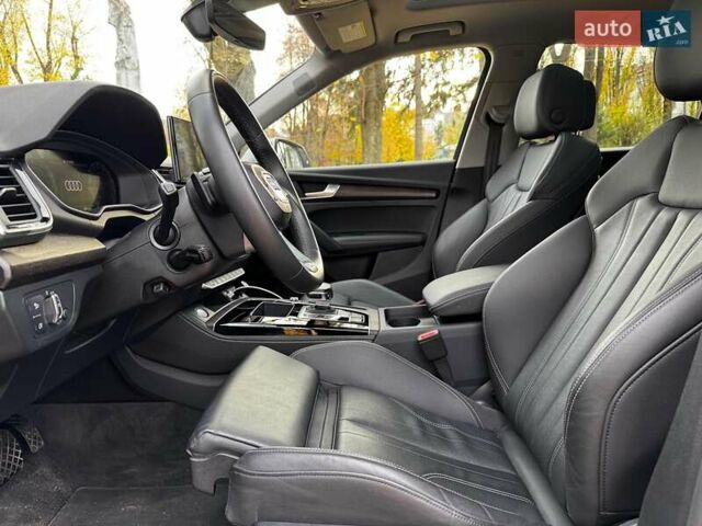 Серый Ауди Ку 5, объемом двигателя 2 л и пробегом 35 тыс. км за 41490 $, фото 24 на Automoto.ua