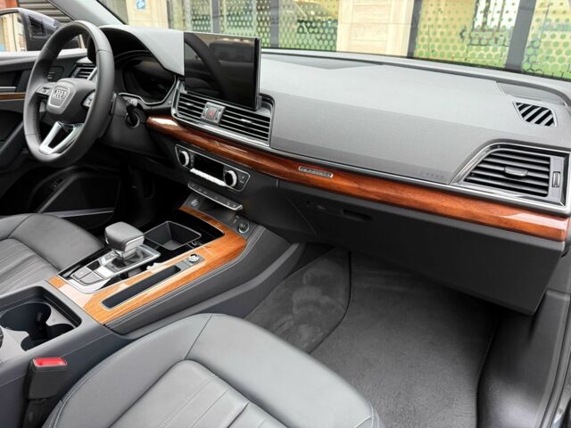 Серый Ауди Ку 5, объемом двигателя 2 л и пробегом 9 тыс. км за 39700 $, фото 10 на Automoto.ua