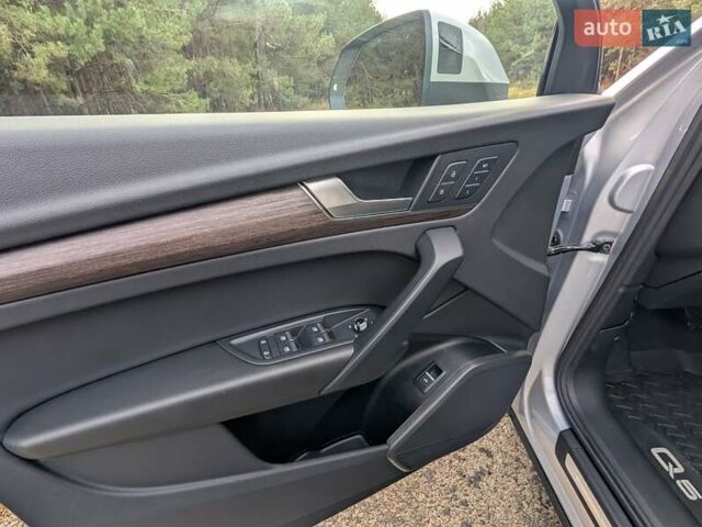 Сірий Ауді Ку 5, об'ємом двигуна 1.98 л та пробігом 15 тис. км за 37500 $, фото 33 на Automoto.ua