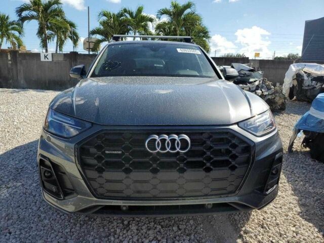 Серый Ауди Ку 5, объемом двигателя 2 л и пробегом 4 тыс. км за 23000 $, фото 4 на Automoto.ua