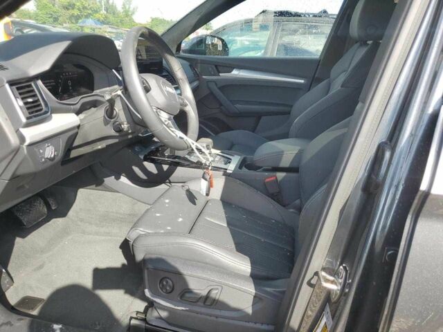 Ауди Ку 5 2025 в Виннице на Automoto.ua Серый Ауди Ку 5, объемом двигателя 2 л и пробегом 4 тыс. км за 20000 $, фото 6 на Automoto.ua