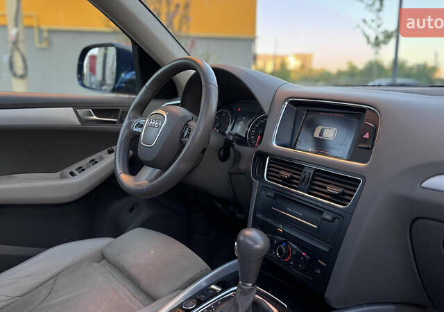 Синій Ауді Ку 5, об'ємом двигуна 3 л та пробігом 252 тис. км за 14950 $, фото 38 на Automoto.ua