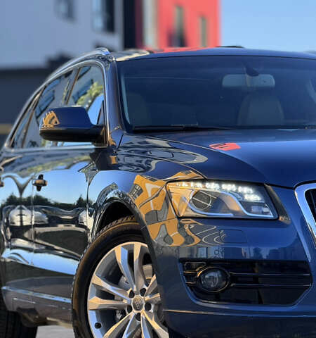 Синій Ауді Ку 5, об'ємом двигуна 3 л та пробігом 252 тис. км за 14950 $, фото 6 на Automoto.ua