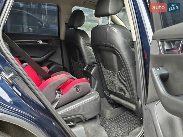 Синий Ауди Ку 5, объемом двигателя 2 л и пробегом 217 тыс. км за 11700 $, фото 13 на Automoto.ua