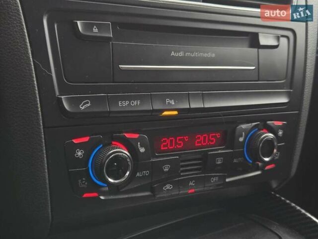 Синий Ауди Ку 5, объемом двигателя 2 л и пробегом 217 тыс. км за 11700 $, фото 23 на Automoto.ua