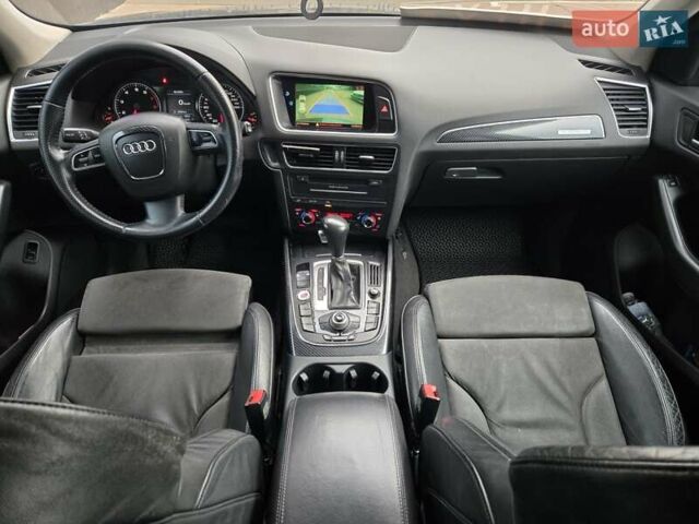 Синий Ауди Ку 5, объемом двигателя 2 л и пробегом 217 тыс. км за 11700 $, фото 19 на Automoto.ua