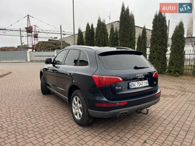 Синий Ауди Ку 5, объемом двигателя 2 л и пробегом 300 тыс. км за 14500 $, фото 6 на Automoto.ua