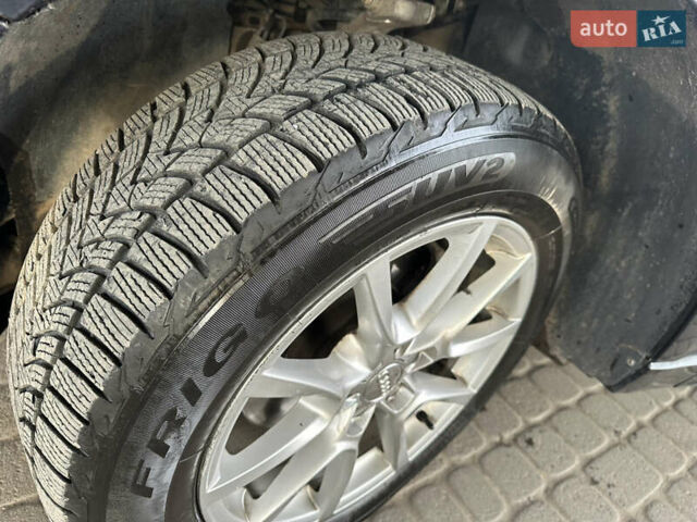 Синий Ауди Ку 5, объемом двигателя 2 л и пробегом 260 тыс. км за 8999 $, фото 31 на Automoto.ua