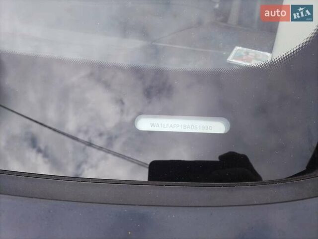 Синий Ауди Ку 5, объемом двигателя 2 л и пробегом 208 тыс. км за 15300 $, фото 3 на Automoto.ua