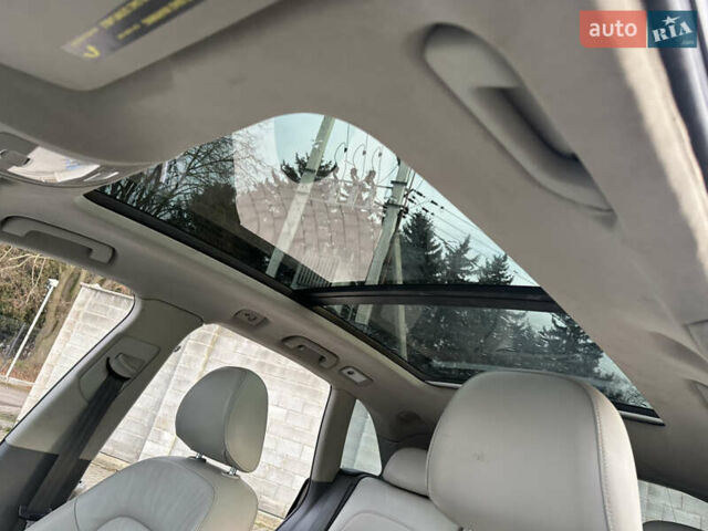 Синий Ауди Ку 5, объемом двигателя 2 л и пробегом 260 тыс. км за 8999 $, фото 19 на Automoto.ua