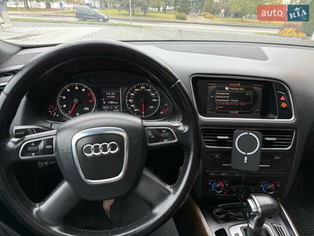 Синий Ауди Ку 5, объемом двигателя 1.98 л и пробегом 227 тыс. км за 11900 $, фото 24 на Automoto.ua