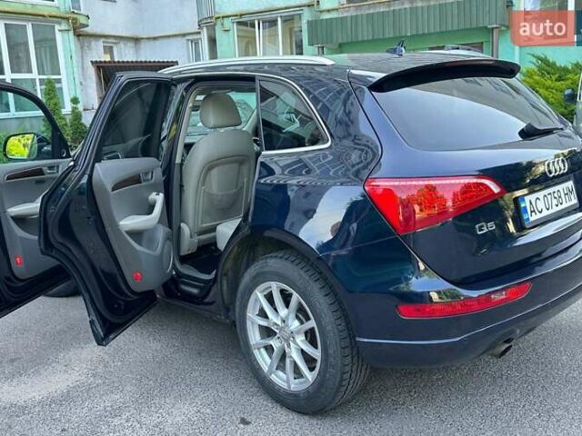 Синій Ауді Ку 5, об'ємом двигуна 2 л та пробігом 272 тис. км за 11500 $, фото 5 на Automoto.ua