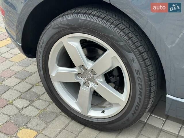 Синій Ауді Ку 5, об'ємом двигуна 2 л та пробігом 135 тис. км за 12999 $, фото 63 на Automoto.ua