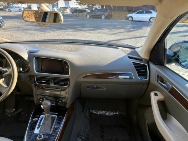 Синій Ауді Ку 5, об'ємом двигуна 2 л та пробігом 146 тис. км за 6000 $, фото 7 на Automoto.ua