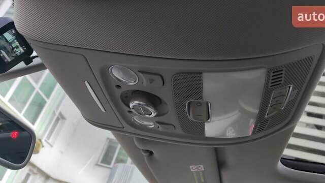 Синій Ауді Ку 5, об'ємом двигуна 2 л та пробігом 272 тис. км за 11500 $, фото 14 на Automoto.ua