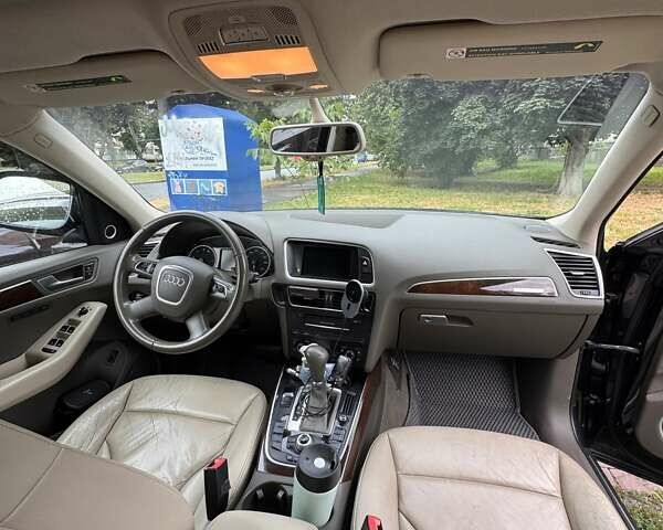 Синий Ауди Ку 5, объемом двигателя 1.98 л и пробегом 292 тыс. км за 12750 $, фото 11 на Automoto.ua