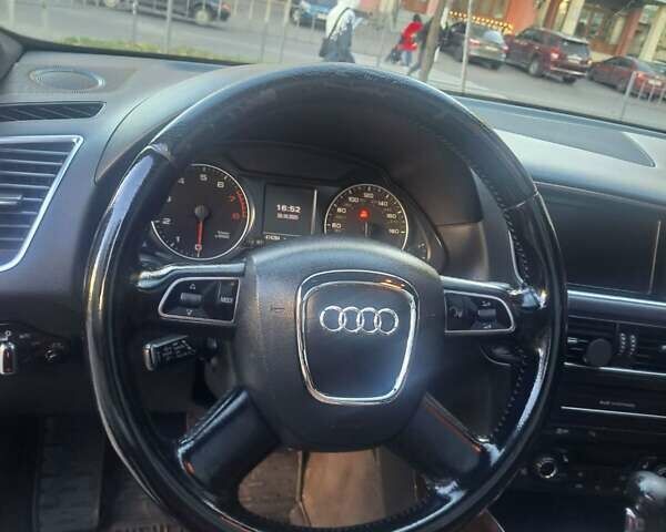 Ауди Ку 5 2011 в Ивано-Франковске на Automoto.ua Синий Ауди Ку 5, объемом двигателя 1.98 л и пробегом 474 тыс. км за 11700 $, фото 6 на Automoto.ua