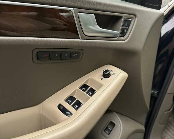 Синий Ауди Ку 5, объемом двигателя 1.98 л и пробегом 245 тыс. км за 11800 $, фото 11 на Automoto.ua