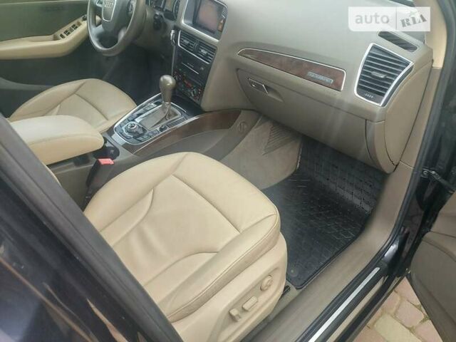 Синий Ауди Ку 5, объемом двигателя 1.98 л и пробегом 235 тыс. км за 11900 $, фото 24 на Automoto.ua