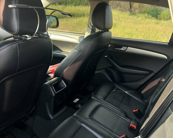 Синий Ауди Ку 5, объемом двигателя 1.98 л и пробегом 190 тыс. км за 10000 $, фото 6 на Automoto.ua