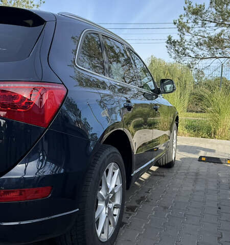 Синий Ауди Ку 5, объемом двигателя 2 л и пробегом 250 тыс. км за 10900 $, фото 7 на Automoto.ua