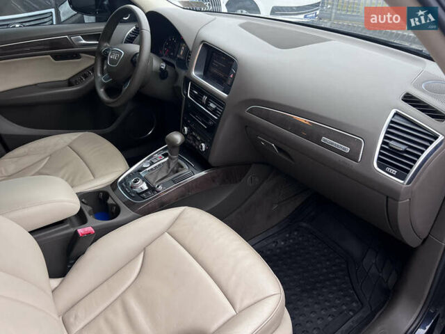 Синий Ауди Ку 5, объемом двигателя 1.98 л и пробегом 234 тыс. км за 11990 $, фото 29 на Automoto.ua