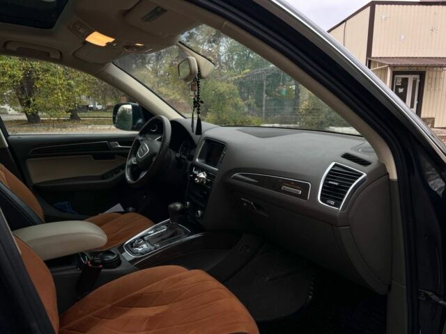 Ауди Ку 5 2012 в Славянске на Automoto.ua Синий Ауди Ку 5, объемом двигателя 2 л и пробегом 321 тыс. км за 14500 $, фото 12 на Automoto.ua