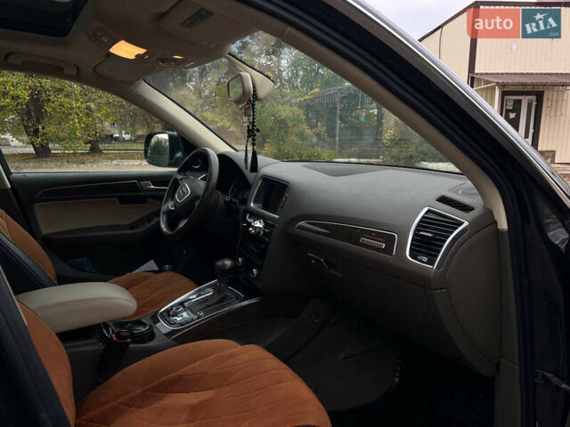 Ауди Ку 5 2012 в Славянске на Automoto.ua Синий Ауди Ку 5, объемом двигателя 1.98 л и пробегом 321 тыс. км за 14500 $, фото 12 на Automoto.ua