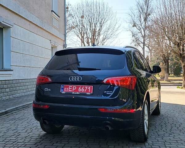 Синій Ауді Ку 5, об'ємом двигуна 2 л та пробігом 262 тис. км за 10500 $, фото 4 на Automoto.ua