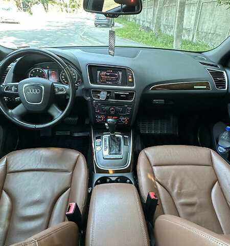 Синій Ауді Ку 5, об'ємом двигуна 1.98 л та пробігом 166 тис. км за 14999 $, фото 5 на Automoto.ua