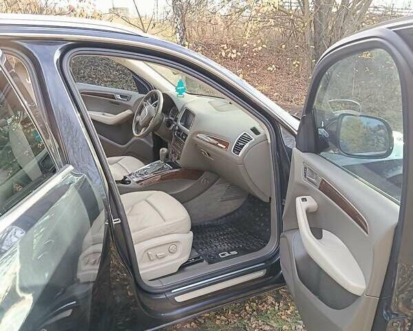 Синій Ауді Ку 5, об'ємом двигуна 1.98 л та пробігом 222 тис. км за 10999 $, фото 39 на Automoto.ua