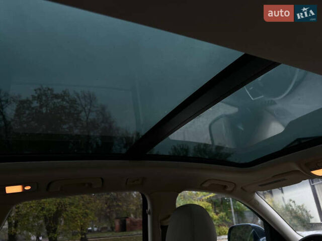 Ауди Ку 5 2012 в Славянске на Automoto.ua Синий Ауди Ку 5, объемом двигателя 1.98 л и пробегом 321 тыс. км за 14500 $, фото 6 на Automoto.ua