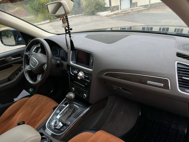 Ауди Ку 5 2012 в Славянске на Automoto.ua Синий Ауди Ку 5, объемом двигателя 2 л и пробегом 321 тыс. км за 14500 $, фото 13 на Automoto.ua