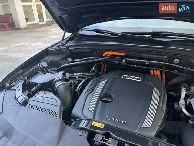 Синий Ауди Ку 5, объемом двигателя 2 л и пробегом 205 тыс. км за 13300 $, фото 101 на Automoto.ua