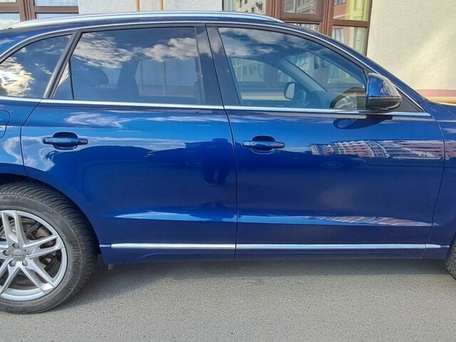 Синий Ауди Ку 5, объемом двигателя 2 л и пробегом 190 тыс. км за 15900 $, фото 1 на Automoto.ua