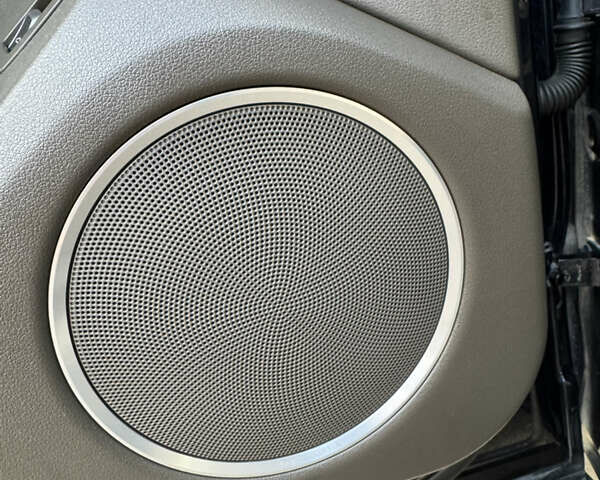 Синий Ауди Ку 5, объемом двигателя 2 л и пробегом 205 тыс. км за 13300 $, фото 45 на Automoto.ua