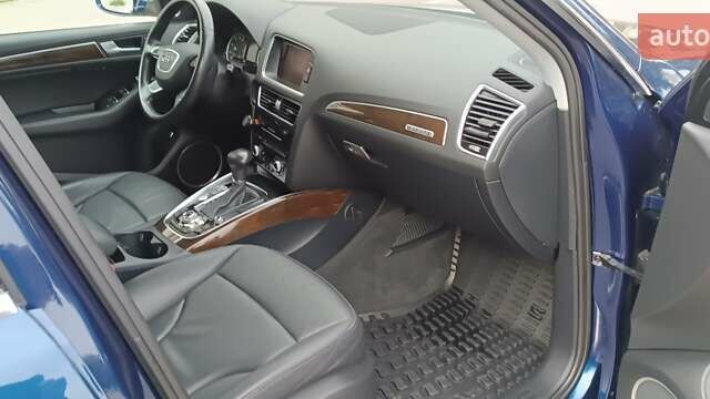 Ауді Ку 5 2013 у Желтых Водах на Automoto.ua Синій Ауді Ку 5, об'ємом двигуна 1.98 л та пробігом 224 тис. км за 14750 $, фото 66 на Automoto.ua