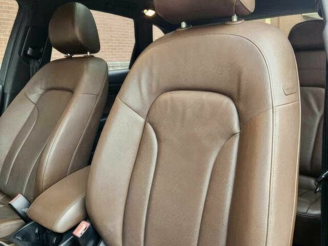 Синий Ауди Ку 5, объемом двигателя 3 л и пробегом 83 тыс. км за 11000 $, фото 10 на Automoto.ua