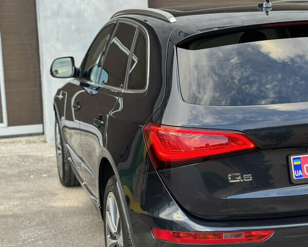 Синий Ауди Ку 5, объемом двигателя 2 л и пробегом 205 тыс. км за 13300 $, фото 22 на Automoto.ua