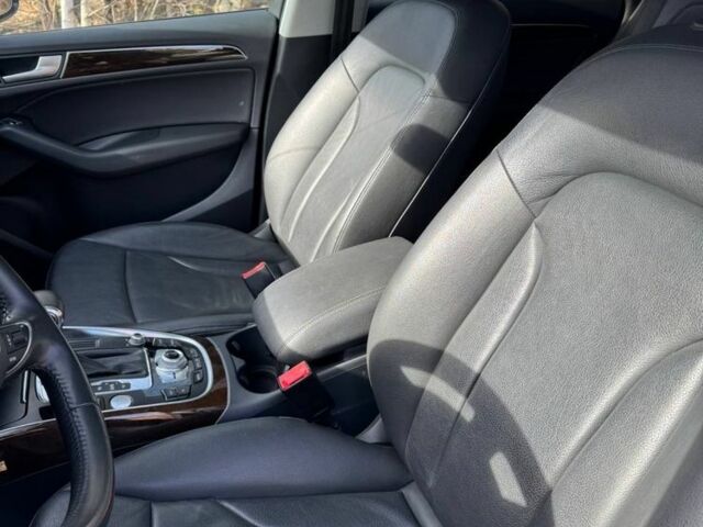 Синій Ауді Ку 5, об'ємом двигуна 3 л та пробігом 165 тис. км за 11000 $, фото 19 на Automoto.ua