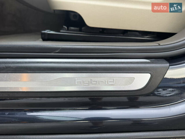 Синий Ауди Ку 5, объемом двигателя 2 л и пробегом 205 тыс. км за 13300 $, фото 102 на Automoto.ua